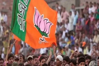 दिल्ली में बीजेपी का 27 साल का 'वनवास' खत्म: ये रहीं जीत की वजहें- Live India News