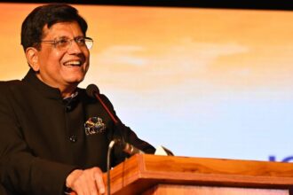 उद्योग मंत्री पीयूष गोयल- Live India News